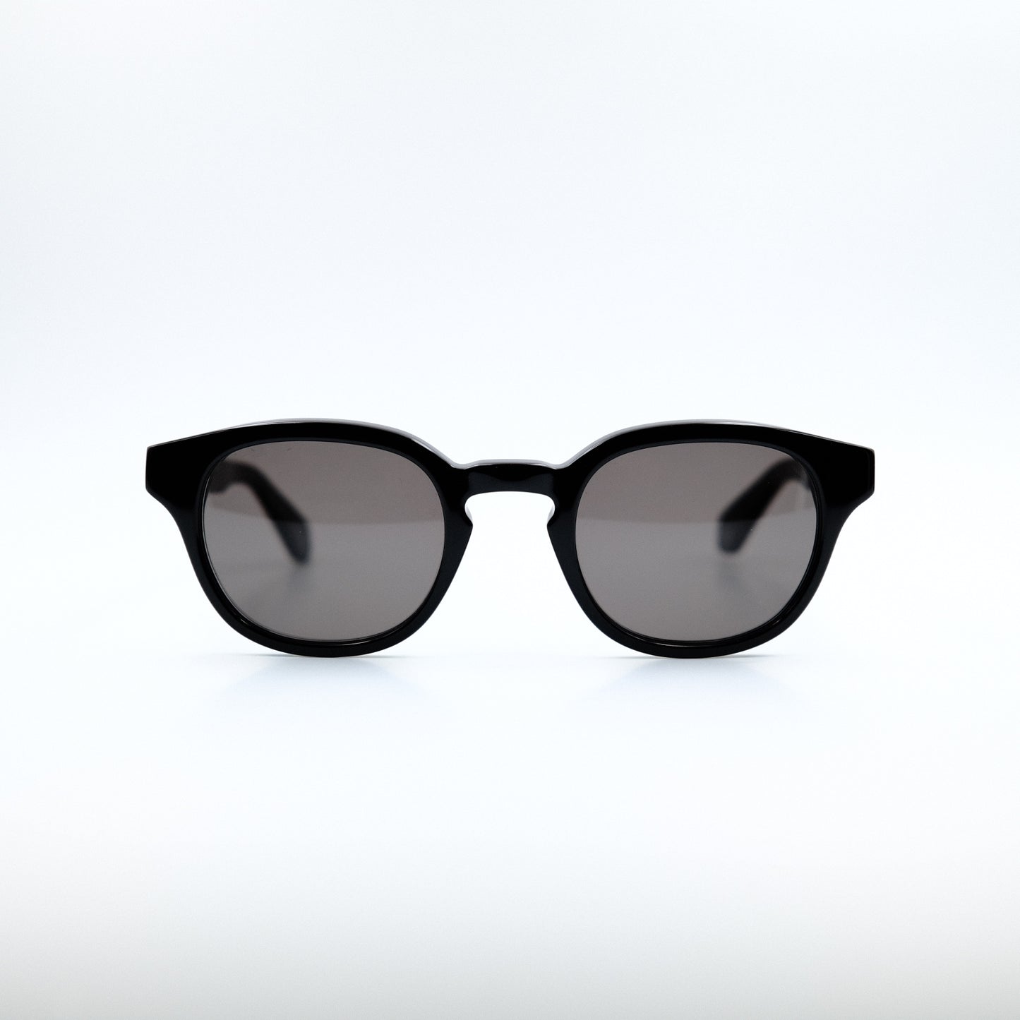 No.3 black