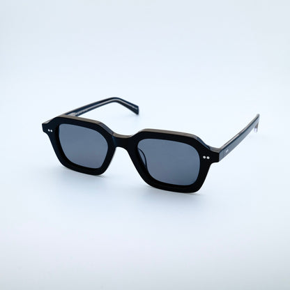 No.33 black